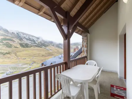 Charmant Duplex T3 avec Terrasse, Piscine, Salle de Fitness et Parking à La Mongie - Photo 10
