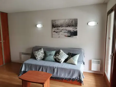 Charmant studio cabine pour 4 avec terrasse, piscine couverte, parking et salle de fitness à 400m des pistes - Photo 1