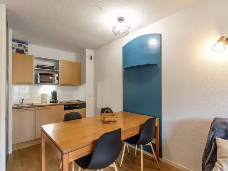 Charmant T2 pour 6 avec Terrasse, Piscine Couverte et Parking à Bagnères-de-Bigorre - Photo 3
