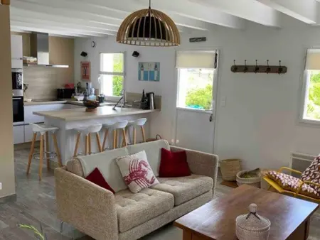 Maison moderne à Bangor avec jardin et terrasse au sud - Photo 3