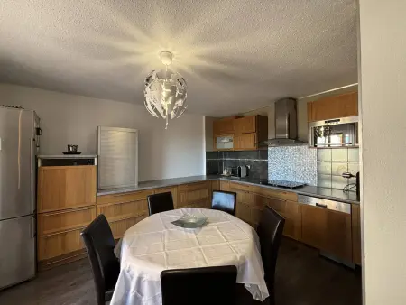 Appartement 3 pièces, 6 couchages, climatisé avec Wi-Fi, L'Île-Rousse - Photo 6