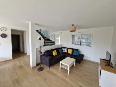 Maison moderne pour 8 pers. à 600m de la plage avec grand jardin - Photo 1