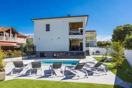 Villa Antares - Luxurious Vacation Oasis, Villa à Štinjan près de plage Hidrobaza - Photo 36