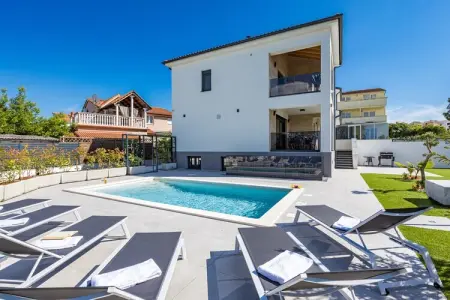 Villa Antares - Luxurious Vacation Oasis, Villa à Štinjan près de plage Hidrobaza - Photo 37