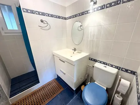 Pavillon 5 pers avec terrasse, piscine et parking privé - Photo 8