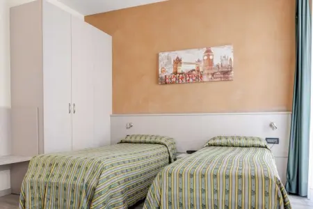 POSTA-36, Hôtel 3 Confort et Sérénité au cœur de Vintimille - Photo 5