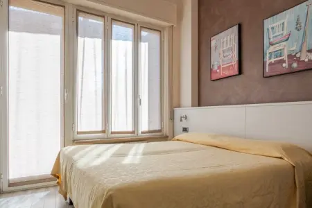 POSTA-9, Hôtel 3 Chambres Cosy pour un Séjour Unique - Photo 1