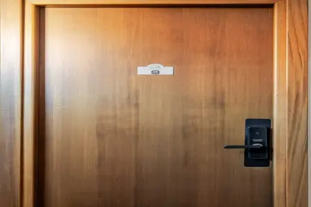 POSTA-9, Hôtel 3 Chambres Cosy pour un Séjour Unique - Photo 27