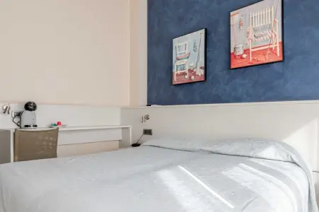POSTA-16, Hôtel 3⭐Séjour confortable à Vintimille - Photo 3