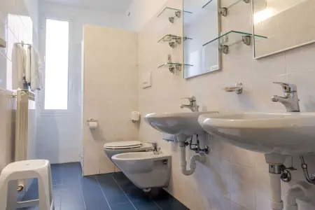 POSTA-35, Hôtel 3 Confort et Sérénité au cœur de Vintimille - Photo 5