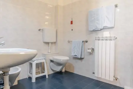 POSTA-34, Hôtel 3 Confort et Sérénité au cœur de Vintimille - Photo 9