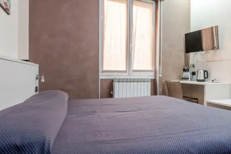 POSTA-14, Hôtel 3⭐Confort et sérénité au cœur de Vintimille - Photo 1