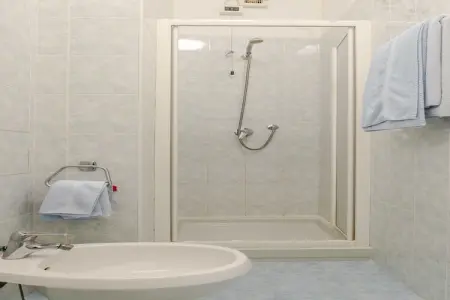 POSTA-14, Hôtel 3⭐Confort et sérénité au cœur de Vintimille - Photo 3