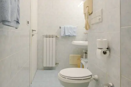 POSTA-14, Hôtel 3⭐Confort et sérénité au cœur de Vintimille - Photo 9