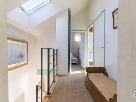 Maison lumineuse proche Granville, avec jardin et terrasse en bois - Photo 9