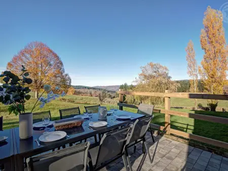 Gîte charme 12/14 pers avec piscine et jeux à Saint-Priest-la-Prugne - Photo 12