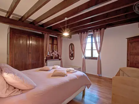 Gîte charme 12/14 pers avec piscine et jeux à Saint-Priest-la-Prugne - Photo 15