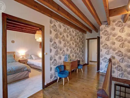 Gîte charme 12/14 pers avec piscine et jeux à Saint-Priest-la-Prugne - Photo 18