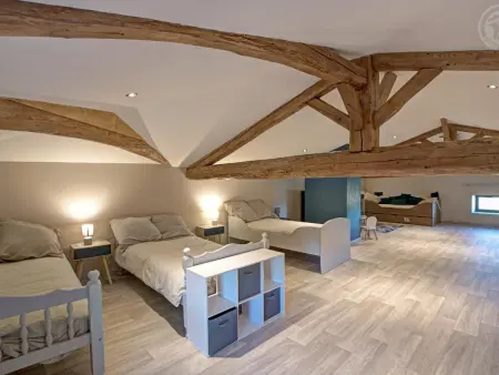 Gîte charme 12/14 pers avec piscine et jeux à Saint-Priest-la-Prugne - Photo 26