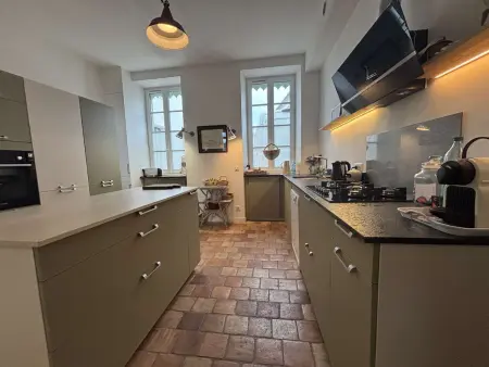 Charmante maison 6 pièces, cour privée, proche plage - Photo 8