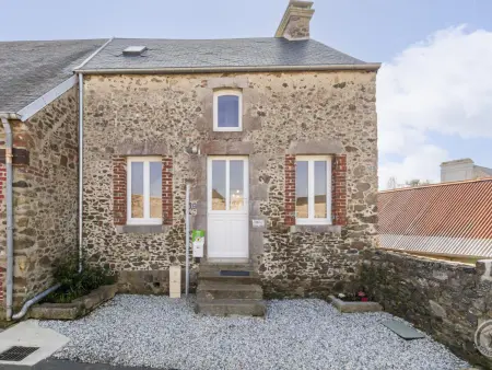 Cottage rénové avec jardin clos à Agon-Coutainville - Photo 2