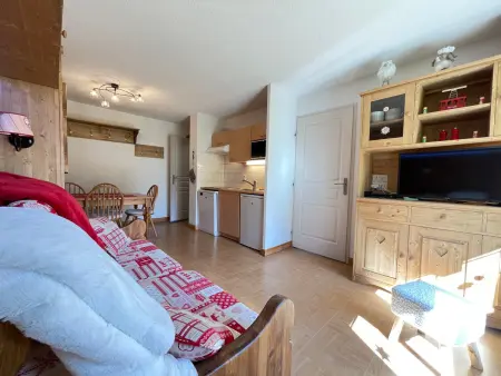 Appartement 2 chambres au pied des pistes avec piscine intérieure - Photo 2