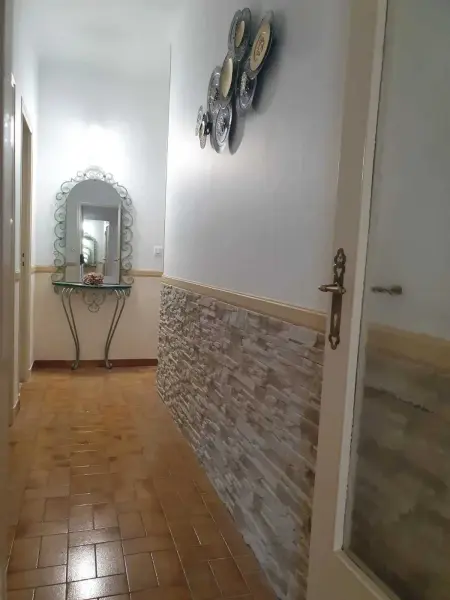 Maison accueillante à Saint-Laurent-du-Var avec jardin - Photo 27