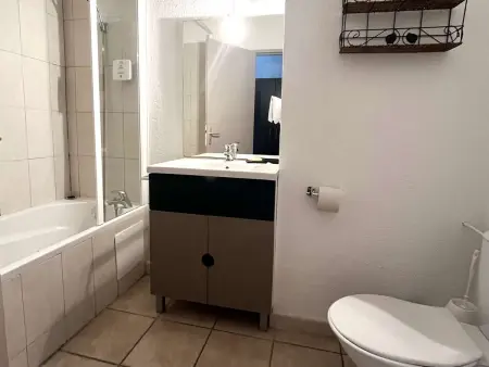 Studio cosy à Saint-Florent avec piscine et climatisation - Photo 8