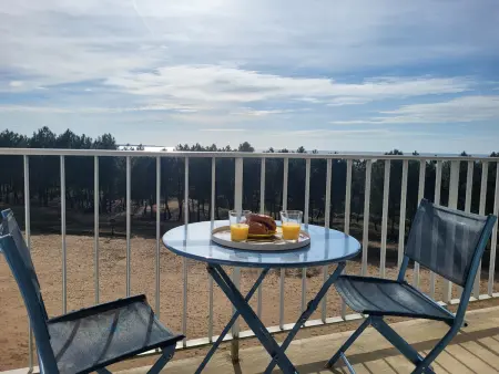 Appartement rénové pour 4 pers., vue mer, salle de jeux et parking inclus - Photo 1