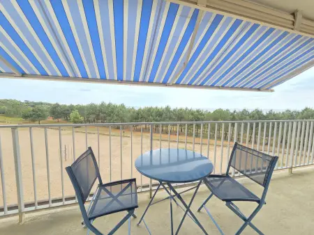 Appartement rénové pour 4 pers., vue mer, salle de jeux et parking inclus - Photo 5