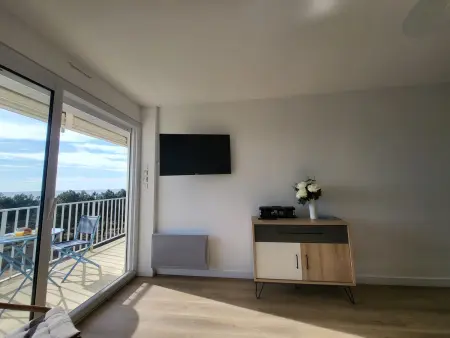 Appartement rénové pour 4 pers., vue mer, salle de jeux et parking inclus - Photo 7