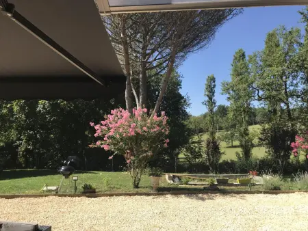Appartement cosy avec terrasse et piscine dans le Périgord Noir - Photo 12