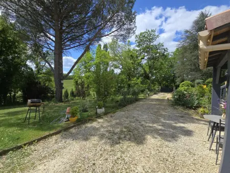 Appartement cosy avec terrasse et piscine dans le Périgord Noir - Photo 15