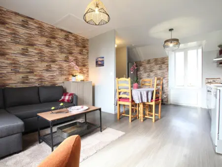 Charmante Maison à Montfarville avec Parking et Wifi, Animaux Bienvenus - Photo 7