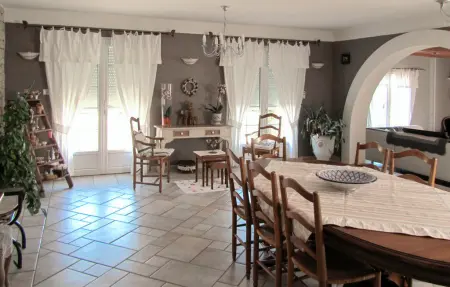 Maison 11 personnes à Carpentras - Photo 3