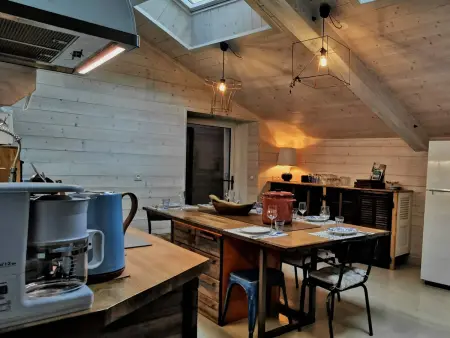 Maison cosy avec cour privative au cœur de l'Auvergne - Photo 9