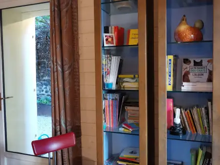 Maison cosy avec cour privative au cœur de l'Auvergne - Photo 14
