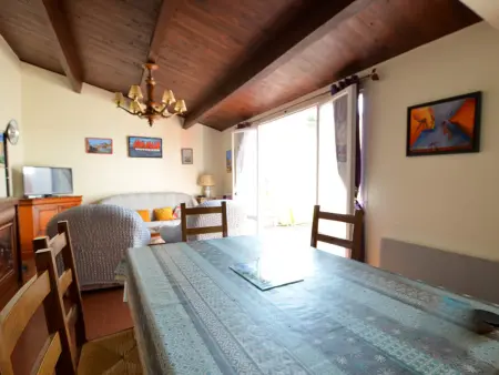 Villa 3 Pièces à 150m de la Mer avec Patio et Parking - Photo 1