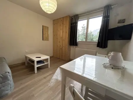 Studio Charmant avec Piscine, Ski au Pied et Parking à La Salle-les-Alpes - Photo 1