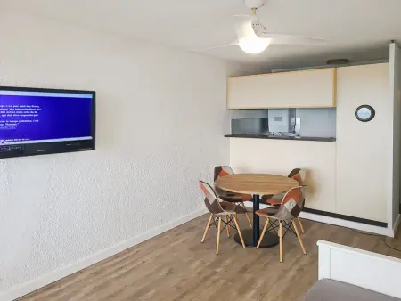 Studio cabine avec terrasse et parking à Palavas - Photo 2