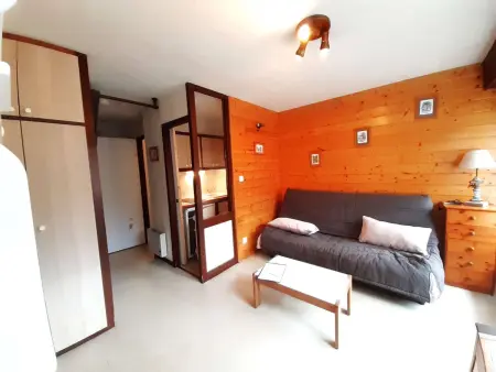 Studio Confort 4 Pers. St-Lary Soulan – Balcon Sud, salle musculation, sauna & jacuzzi - Photo 1