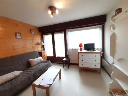 Studio Confort 4 Pers. St-Lary Soulan – Balcon Sud, salle musculation, sauna & jacuzzi - Photo 2