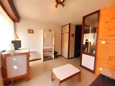 Studio Confort 4 Pers. St-Lary Soulan – Balcon Sud, salle musculation, sauna & jacuzzi - Photo 5
