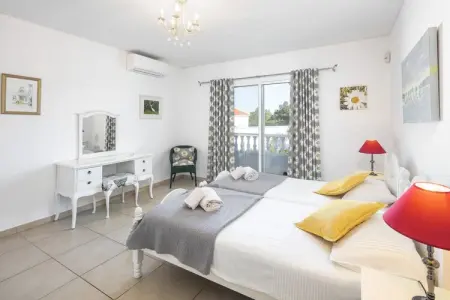 Casa Sentosa - Family villa in Carvoeiro, Villa confortable à Carvoeiro, Algarve - Photo 10