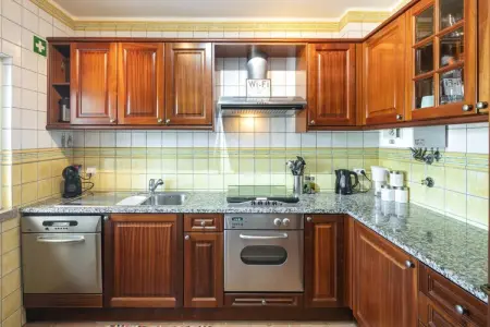 47 Terraços de Benagil (Casa Smith), Charmant appartement à Benagil avec piscine - Photo 1