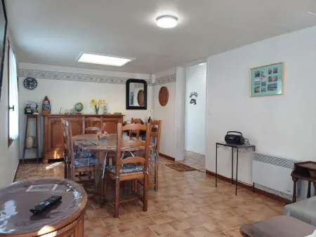 Villa typique avec jardin à 500m de la plage, Gite 4 personnes à Bréhal Saint Martin de Bréhal - Photo 4