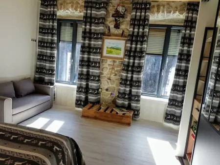 Grand gîte rénové, billard, baby-foot, vue sur rivière, terrasse, activités diverses - Photo 16