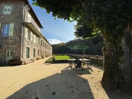 Grand gîte rénové, billard, baby-foot, vue sur rivière, terrasse, activités diverses - Photo 27
