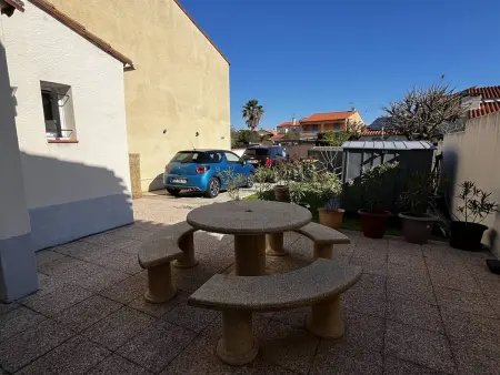Maison moderne avec cour privée et parking sécurisé - Photo 26