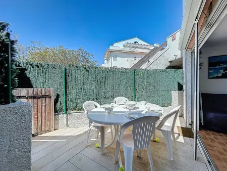 Appartement en front de mer avec terrasse et piscine - Photo 3